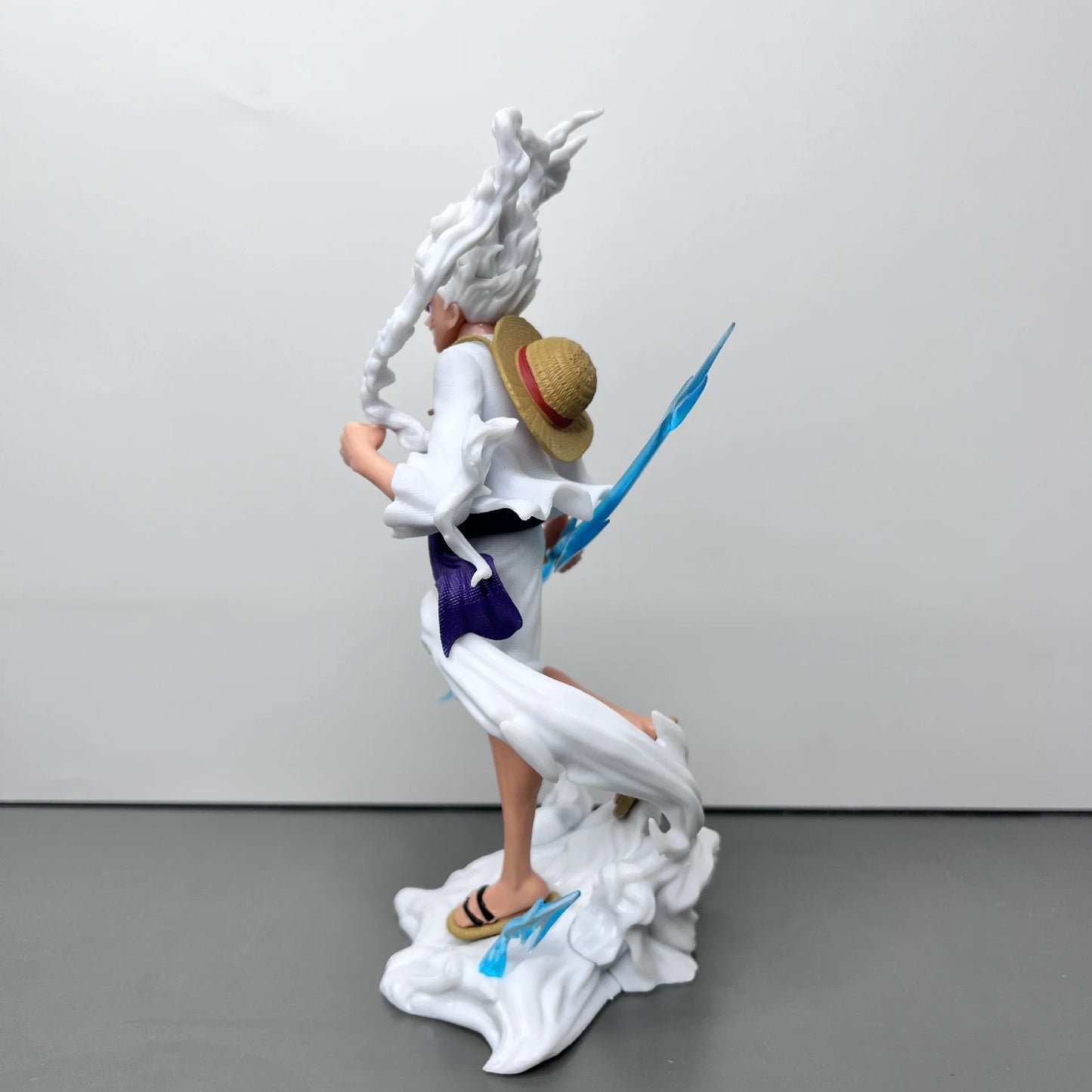 One Piece Luffy Gear 5 Figure