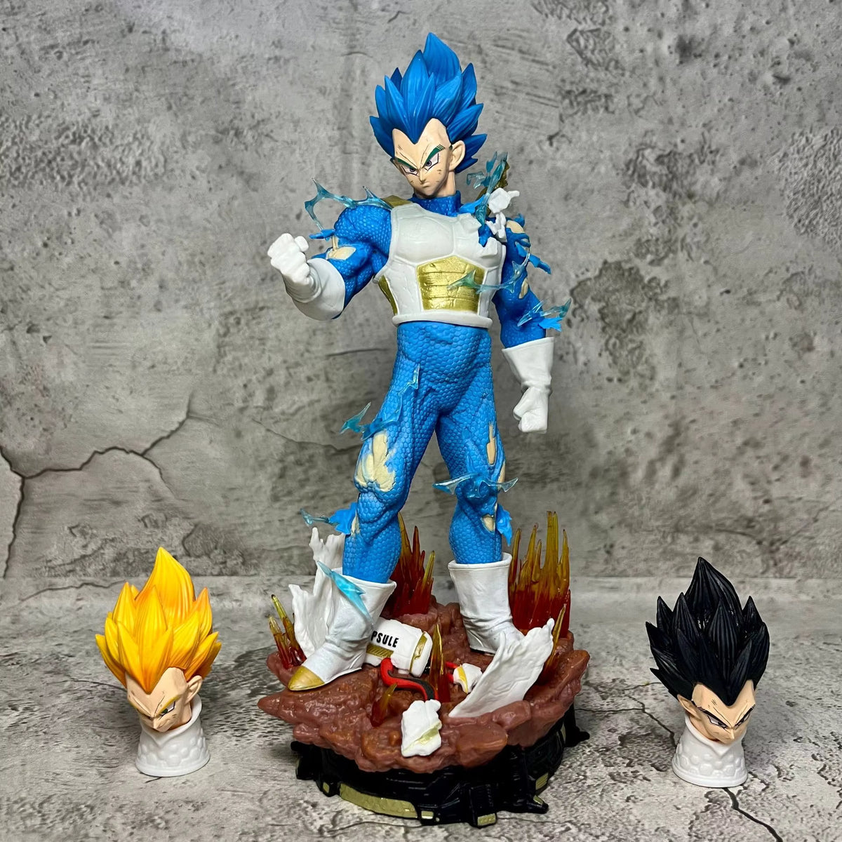 Dragon Ball Super Vegeta Battle Damaged Interchangeable Head Figure