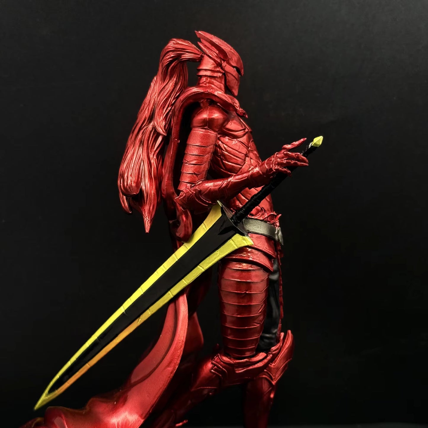 Solo Leveling Blood-Red Commander Igris Figure