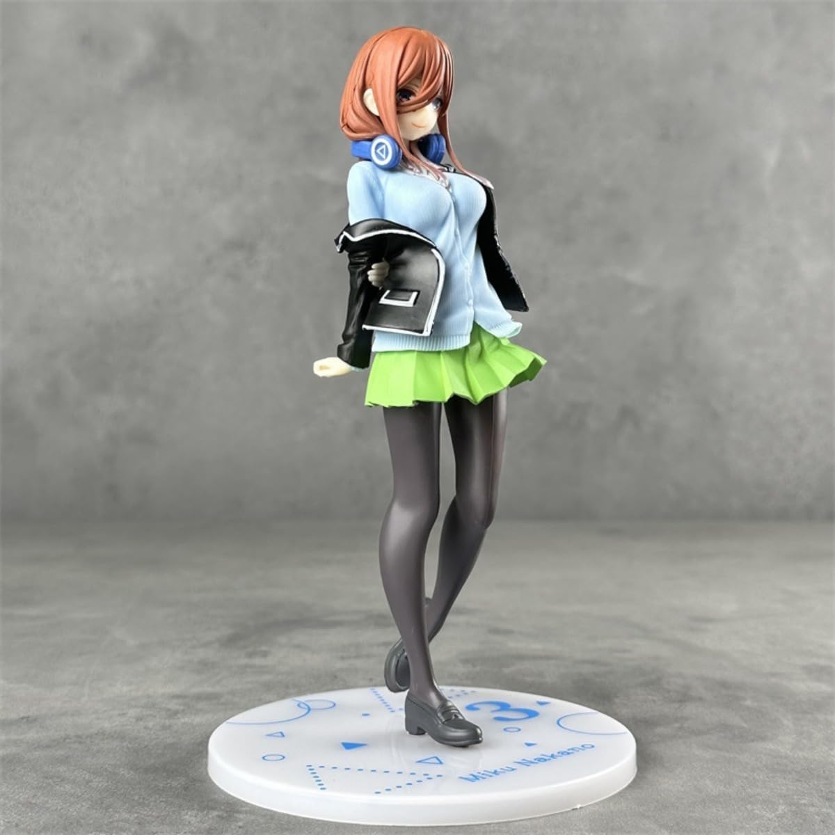 The Quintessential Quintuplets Miku Nakano Collectible Figure