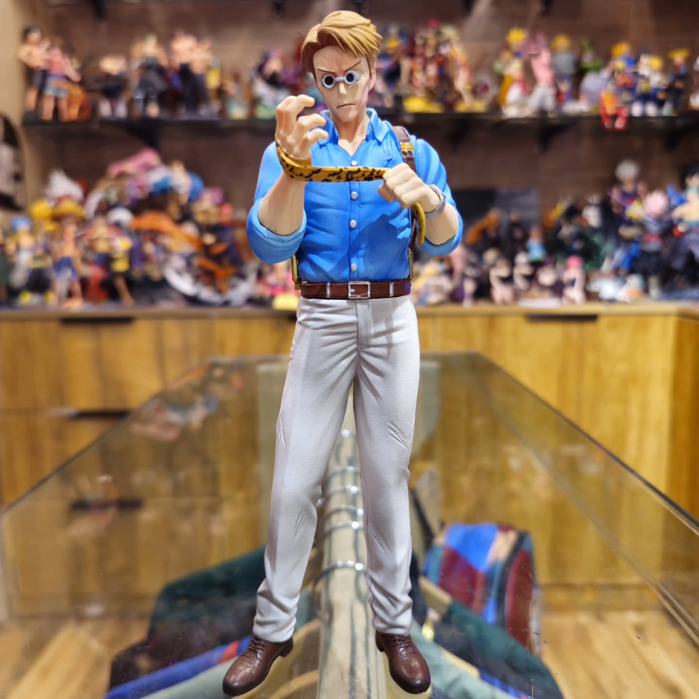 Jujutsu Kaisen Kento Nanami Wrapping Tie Figure