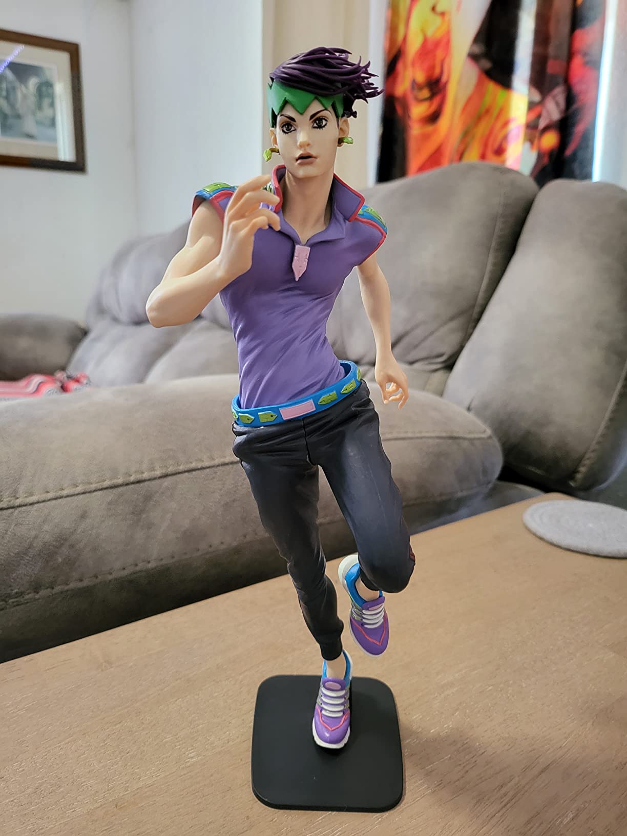 JoJo's Bizarre Adventure Rohan Kishibe Running Figure