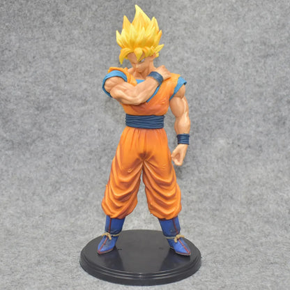 Dragon Ball Z Super Saiyan Goku Resolution of Soldiers Figure
