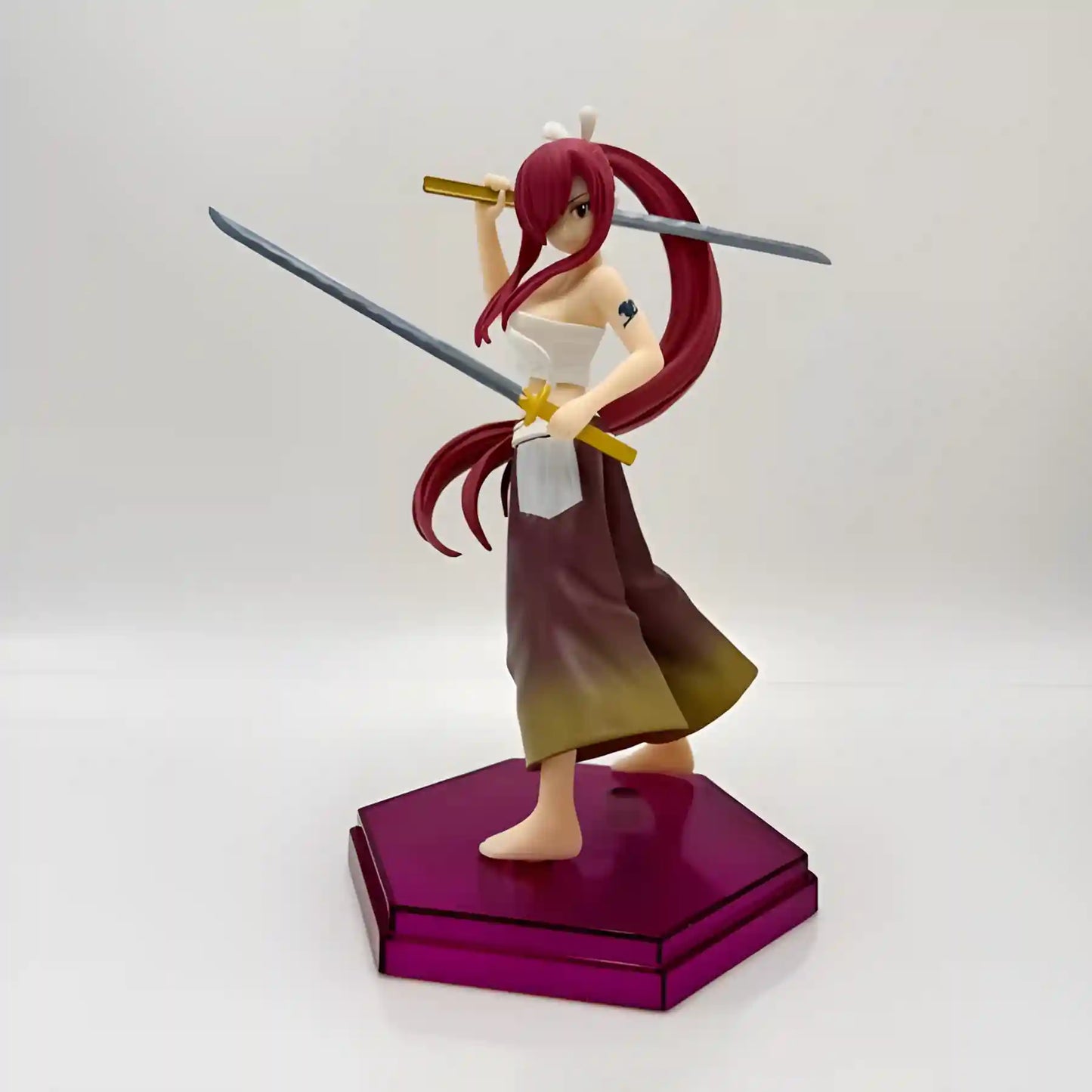 Fairy Tail Erza Scarlet Clear Heart Clothing Figure