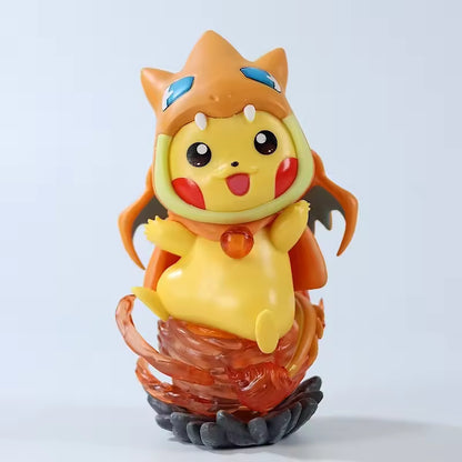 Pokémon Pikachu Charizard Cosplay Figure