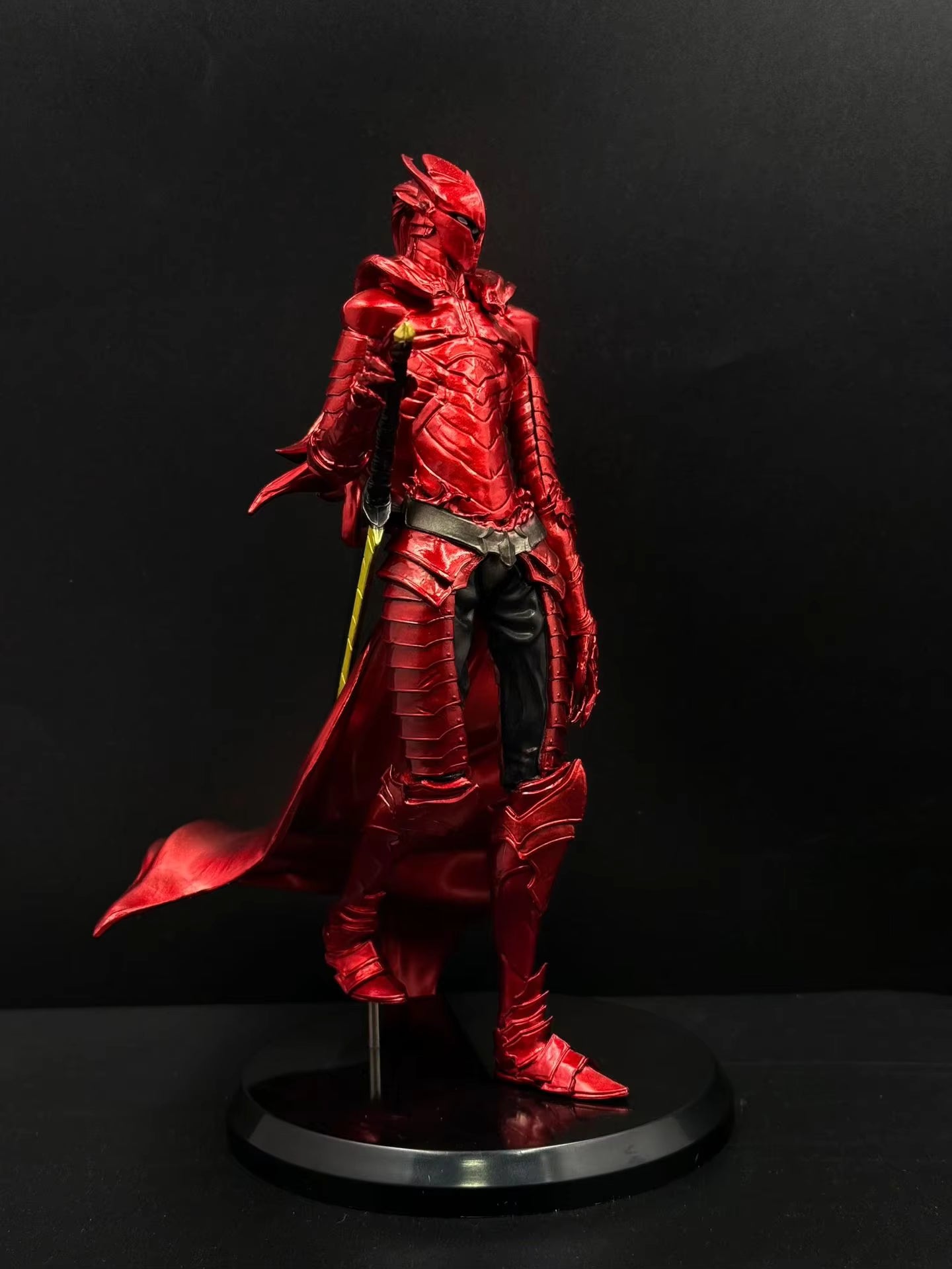 Solo Leveling Blood-Red Commander Igris Figure