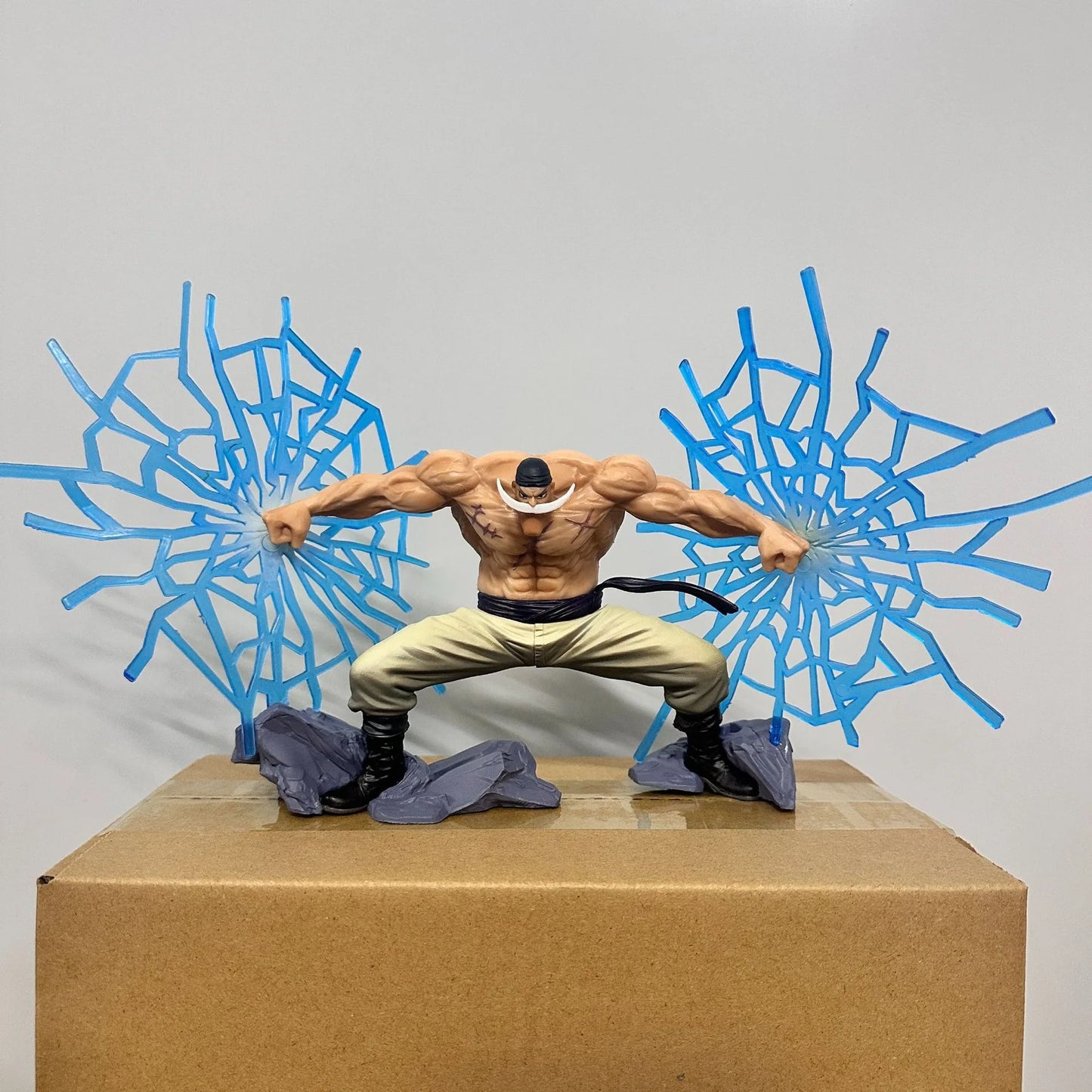 One Piece Edward Newgate Whitebeard Quake Power Figure
