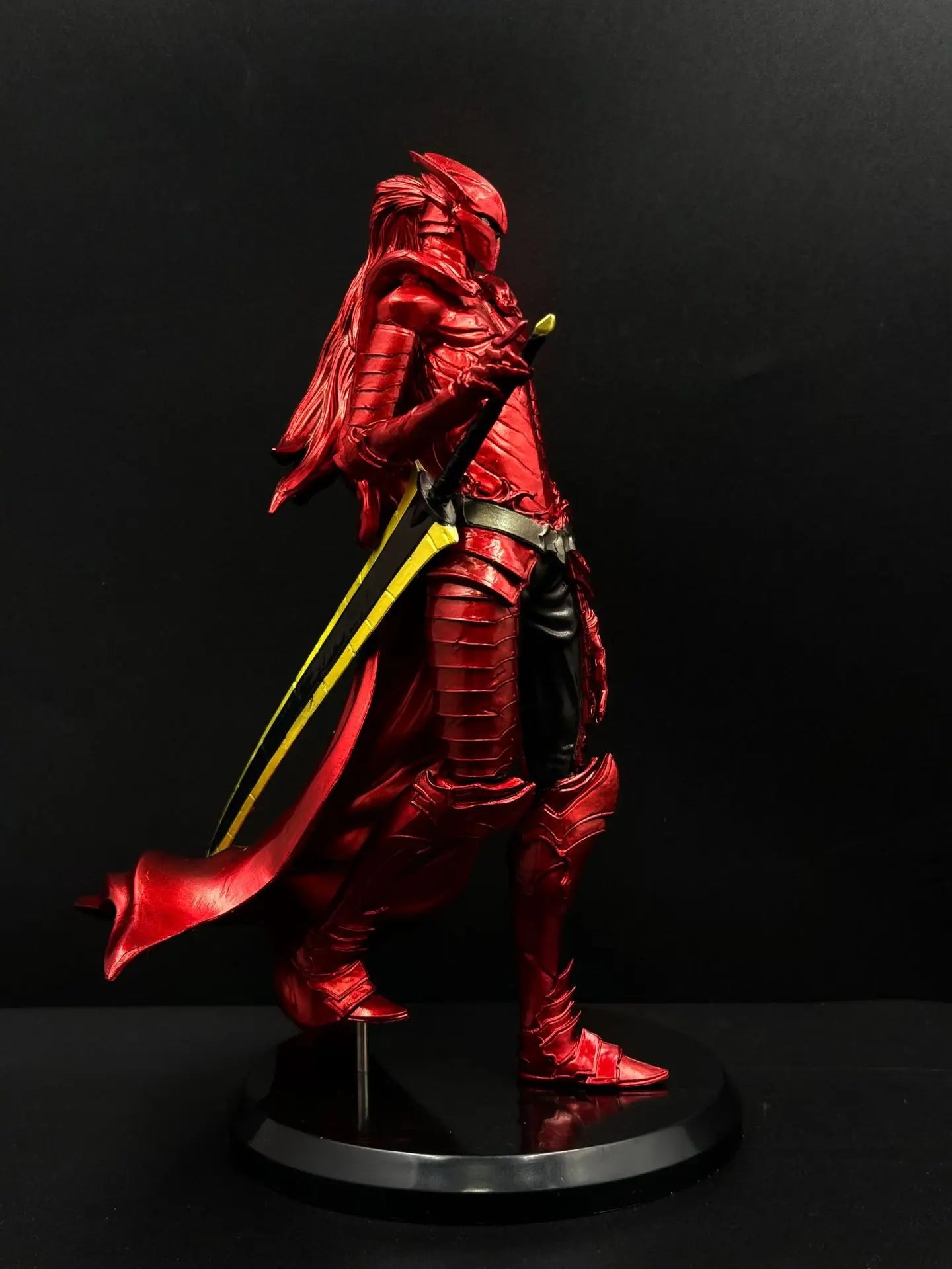 Solo Leveling Blood-Red Commander Igris Figure