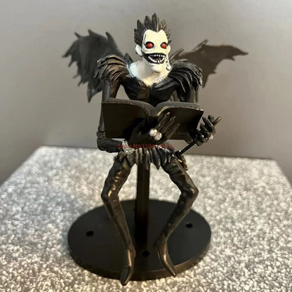 Death Note Ryuk Wings with Death Note Figure