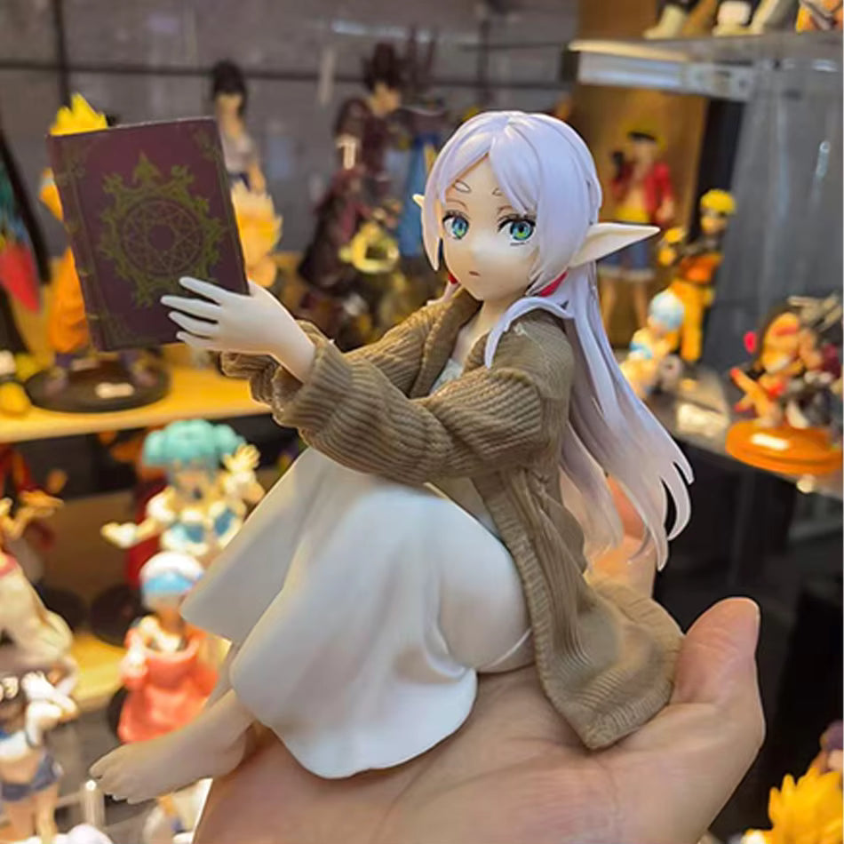 Frieren: Beyond Journey's End Frieren Cozy Cardigan Sitting Figure