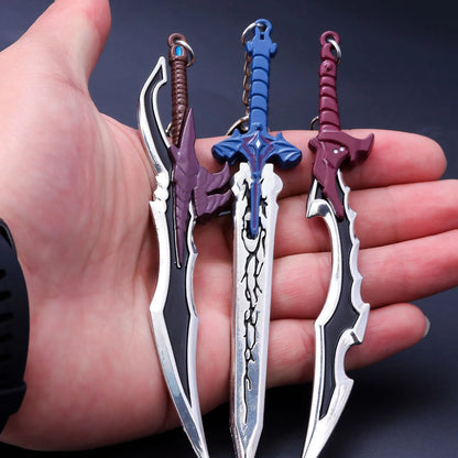 Solo Leveling Sung Jinwoo Weapon Miniature "Three" Metal Keychains