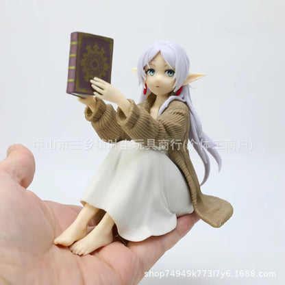 Frieren: Beyond Journey's End Frieren Cozy Cardigan Sitting Figure