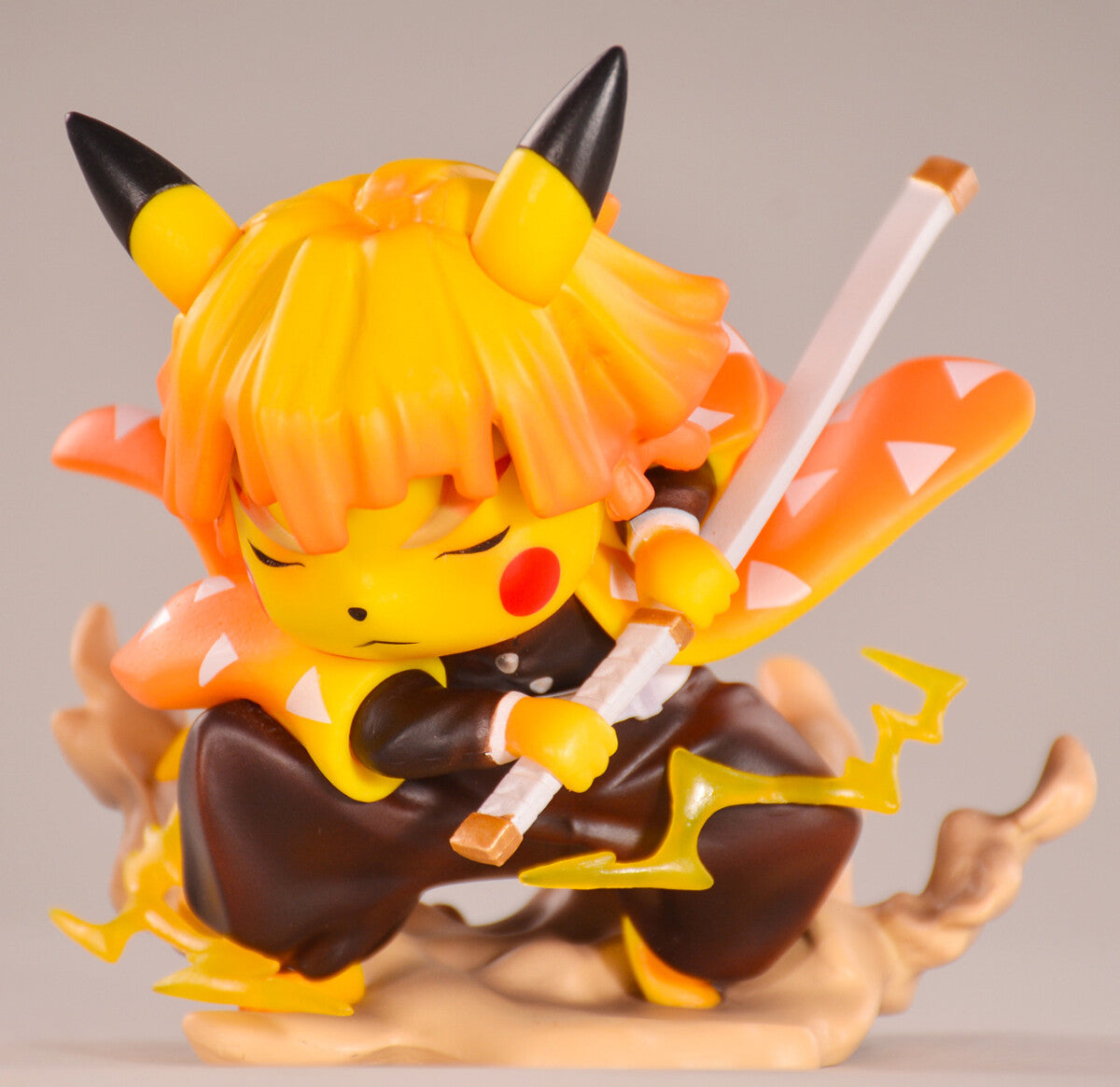 Demon Slayer Pikachu Zenitsu Cosplay Thunder Breathing Figure