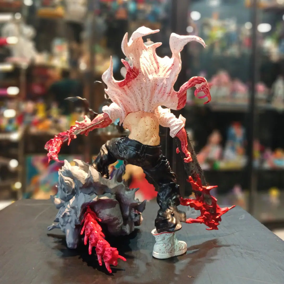 Chainsaw Man Denji Bloody Devil Battle Figure